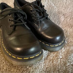 Doc Martens Chanda Women’s 6